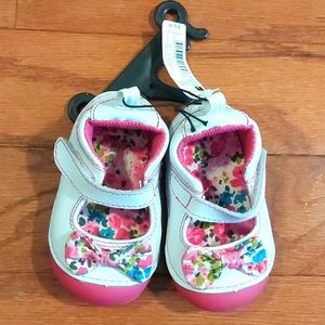 Healthtex Walking Shoes Size 3